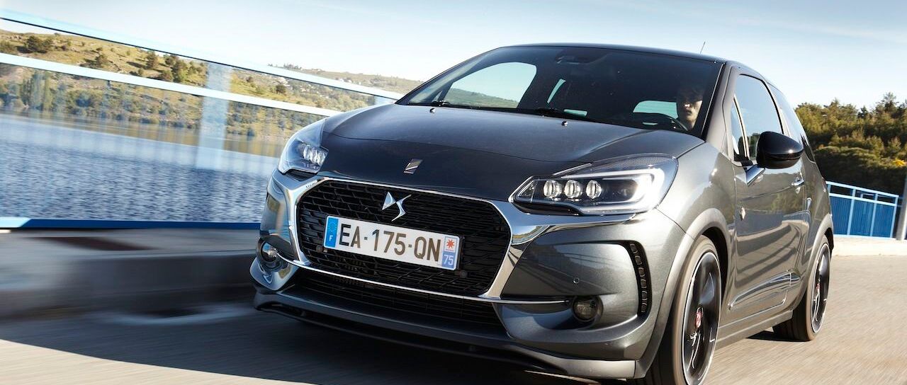 Todas las noticias de coches en un solo portal: Pruebas, fotos, vídeos, informes...