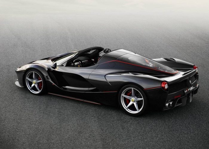 Ferrari LaFerrari Aperta 2017 01
