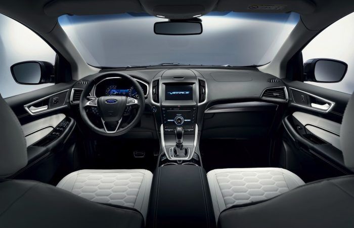 Ford Edge Vignale 2016 interior 01