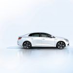 Renault Megane Sedan 2017 01 150x150