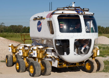 Así se prepara el primer vehículo tripulado que pisará Marte
