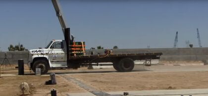 Camión vs bolardo ¿Quién ganará?