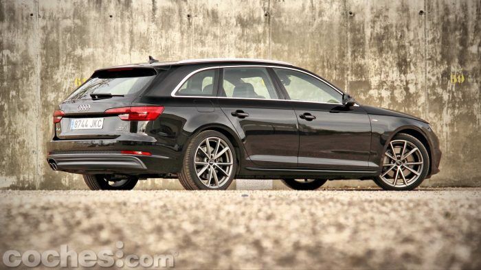 Audi_A4_Avant_3.0_TDI_quattro_002