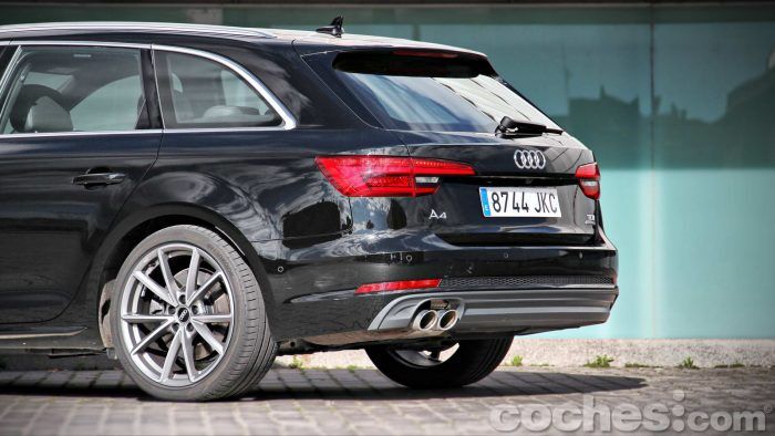 Audi_A4_Avant_3.0_TDI_quattro_011
