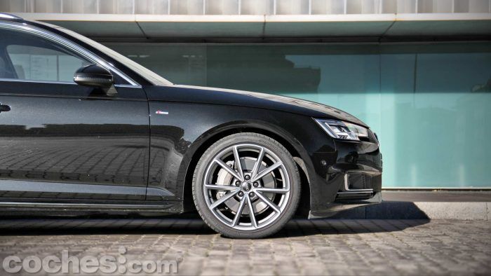 Audi_A4_Avant_3.0_TDI_quattro_013