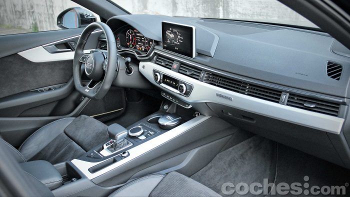 Audi_A4_Avant_3.0_TDI_quattro_035