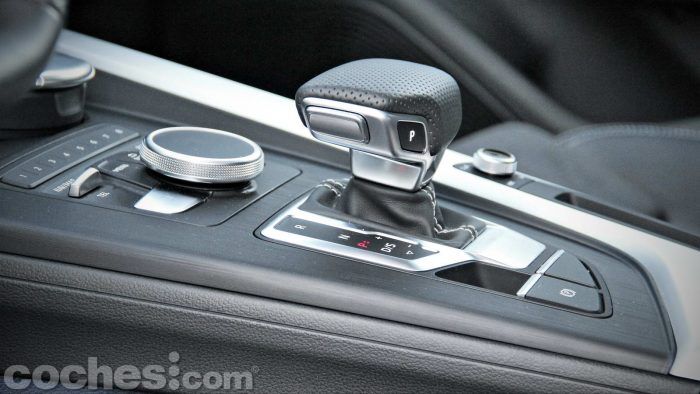 Audi_A4_Avant_3.0_TDI_quattro_047