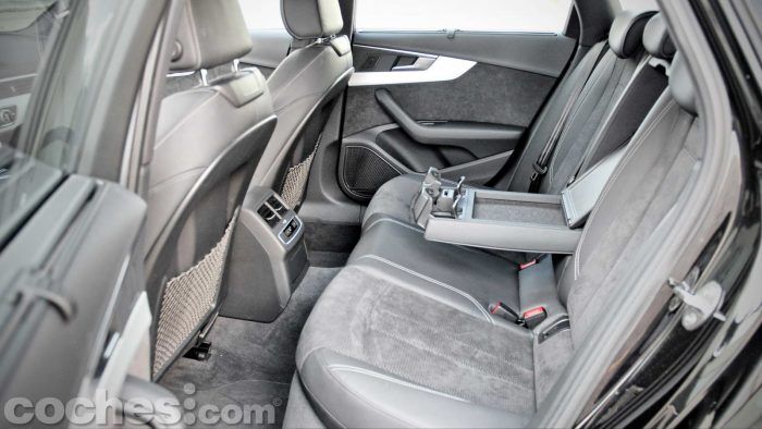 Audi_A4_Avant_3.0_TDI_quattro_057