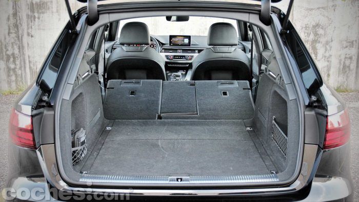 Audi_A4_Avant_3.0_TDI_quattro_076