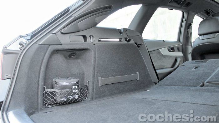 Audi_A4_Avant_3.0_TDI_quattro_081