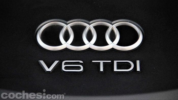 Audi_A4_Avant_3.0_TDI_quattro_085