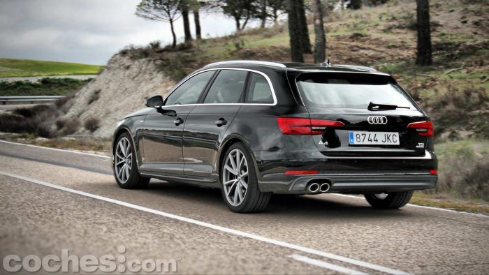 Audi_A4_Avant_3.0_TDI_quattro_090