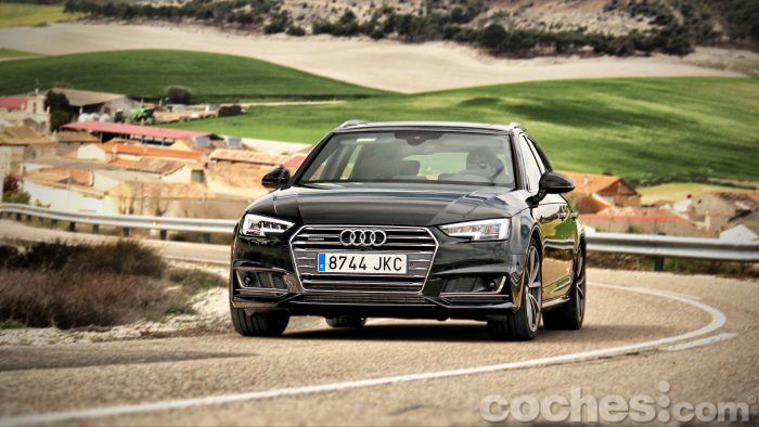 Audi_A4_Avant_3.0_TDI_quattro_103