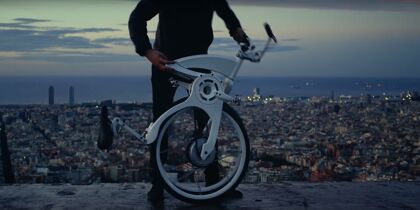 La bici plegable que se bloquea cuando te alejas