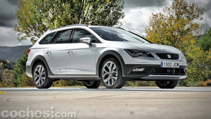 SEAT_León_X-Perience_2.0TDI_4Drive_DSG_007