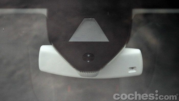 SEAT_León_X-Perience_2.0TDI_4Drive_DSG_025