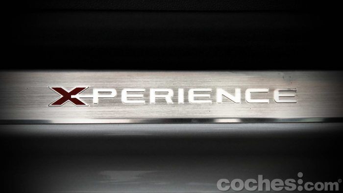 SEAT_León_X-Perience_2.0TDI_4Drive_DSG_043