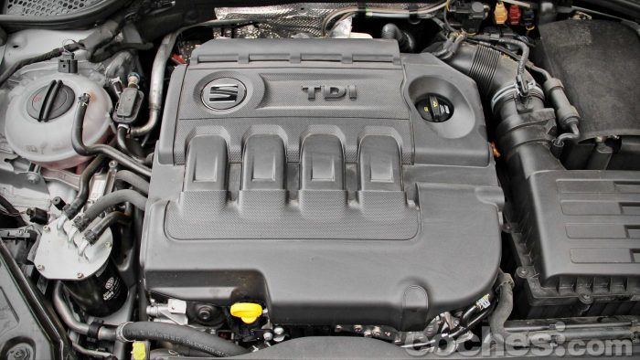 SEAT_León_X-Perience_2.0TDI_4Drive_DSG_057