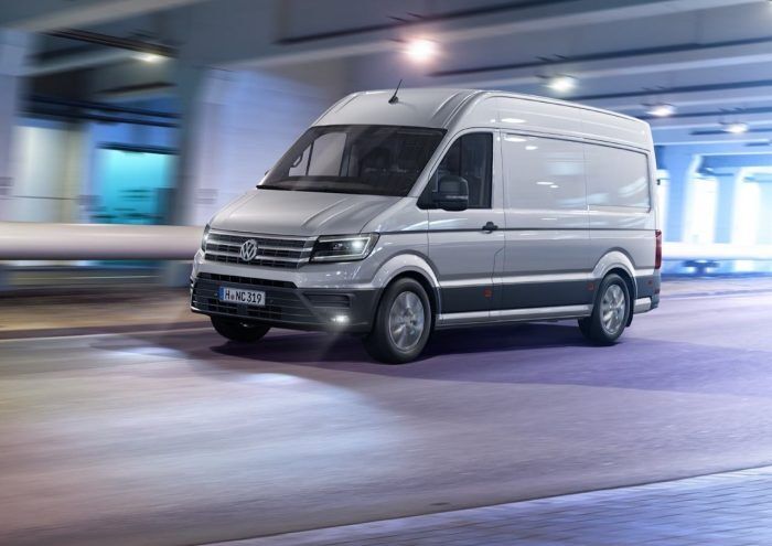 Volkswagen Crafter 2017 04 700x495