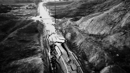 No imaginas para qué usan esta carretera destruida