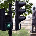 semaforos con arte urbano en londres