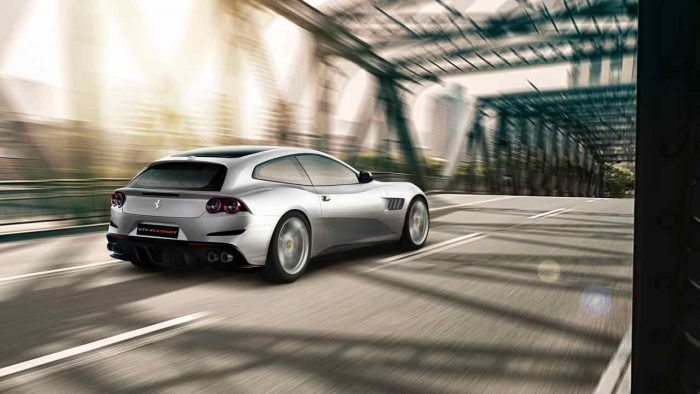 Ferrari GTC4Lusso T 2017 - 3