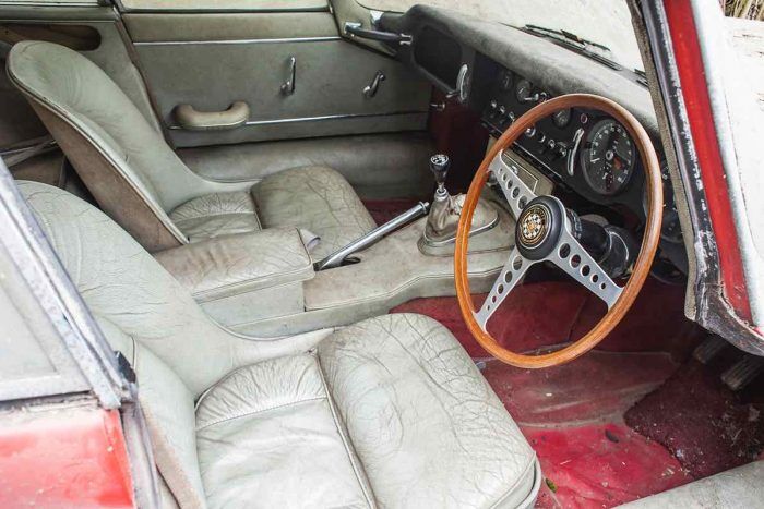 Jaguar E-Type 3.8 Coupe 1964 barn find - 5