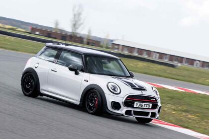 MINI John Cooper Works Challenge, el no va más (sólo en Reino Unido)