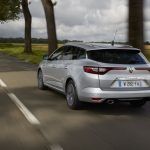 Renault Megane Sport Tourer 2016 11 150x150