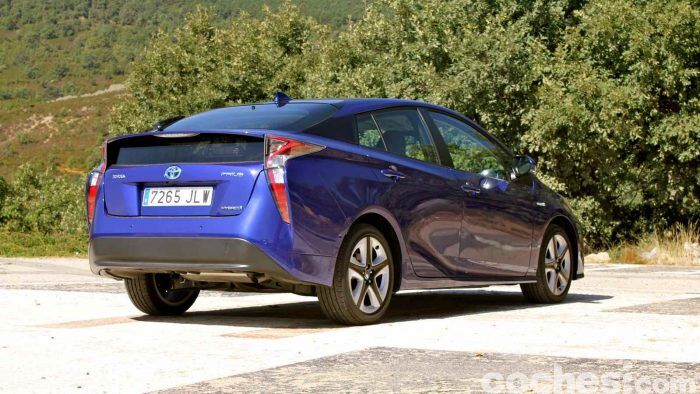 Toyota Prius 2015 Exterior Prueba 17 700x394