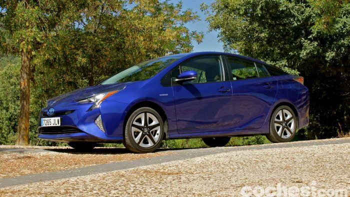 Toyota Prius 2015 Exterior Prueba 19 700x394