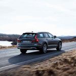 Volvo V90 Cross Country 2017 14 150x150