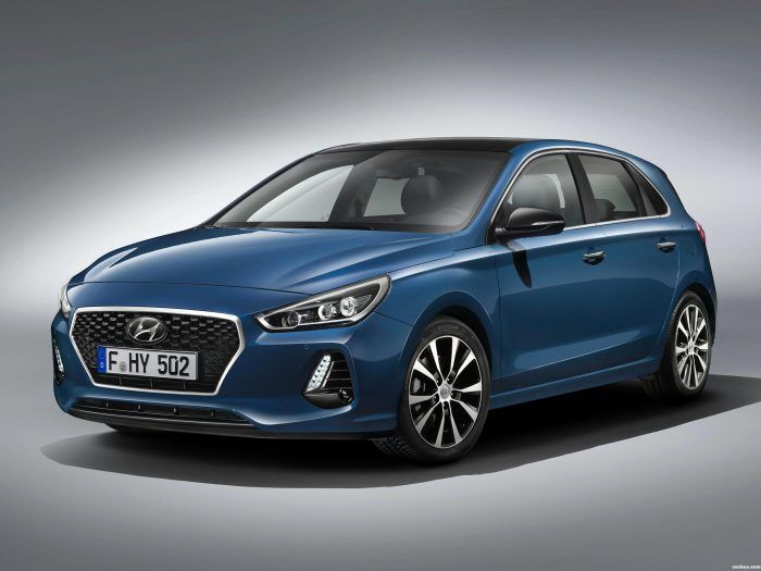 Hyundai I30 2016 R7 700x525