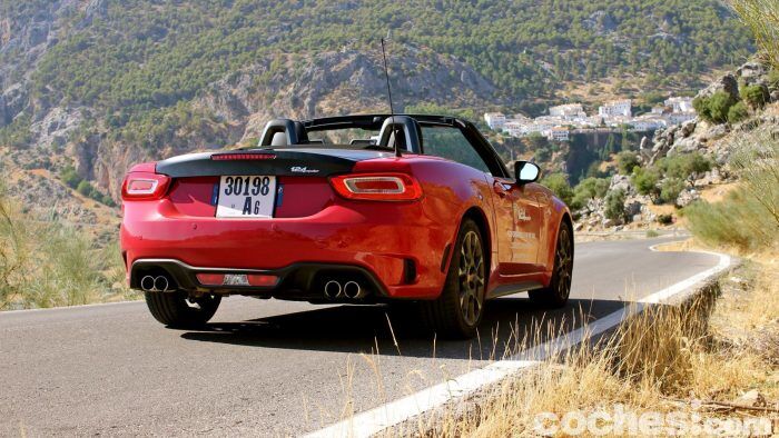 Abarth 124 Spider contacto - 2