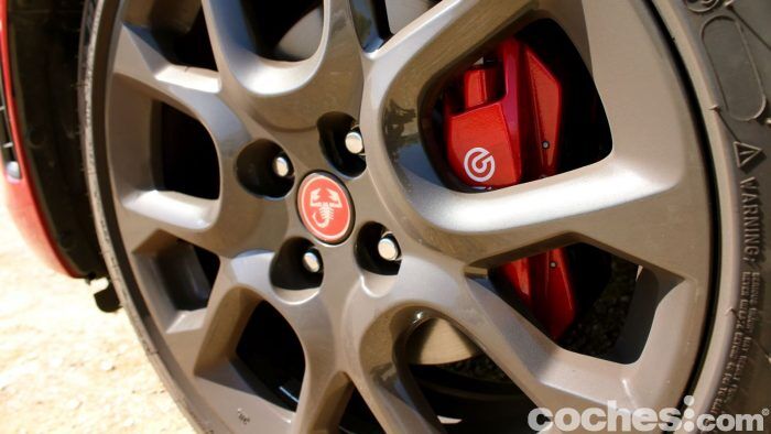 Abarth 124 Spider contacto - 53