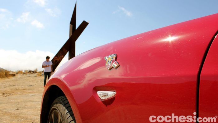 Abarth 124 Spider contacto - 77