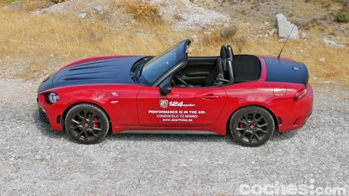Abarth 124 Spider contacto - 98