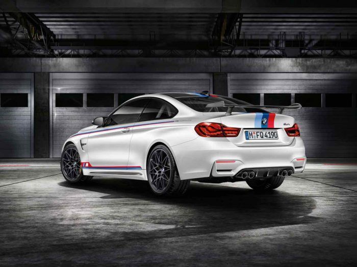 BMW M4 DTM Champion Edition 2016 - 1