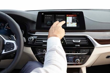 La pantalla del salpicadero ¿lo más importante en un coche actual?