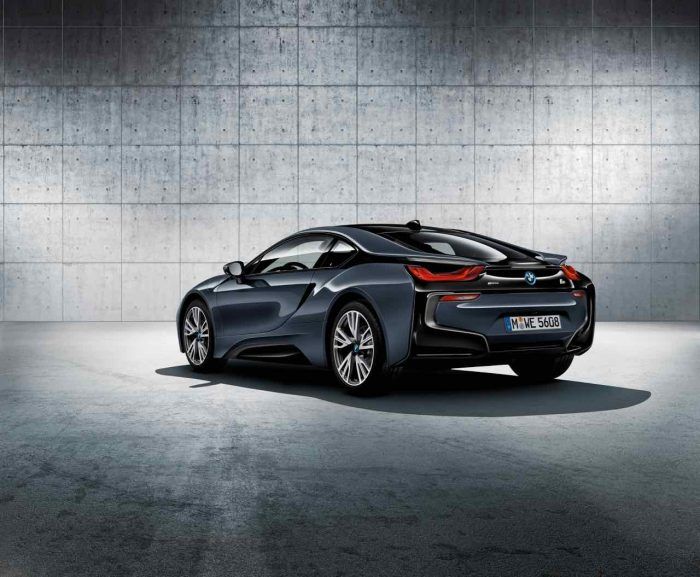 BMW i8 Protonic Dark Silver Edition 2016 - 3