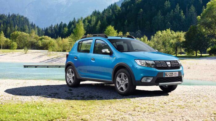 Dacia Sandero Stepway 2017 3 E1766492573837 700x394