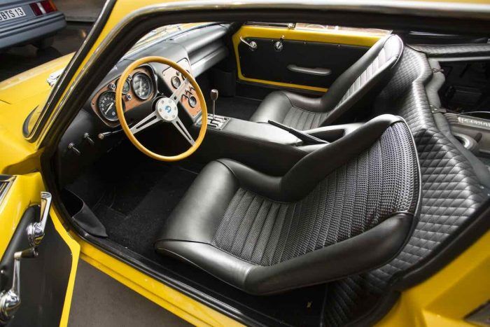 De Tomaso Vallelunga 1968 interior - 2