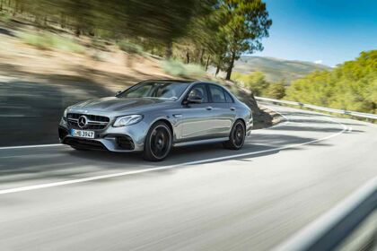 Mercedes-AMG E 63 4MATIC+ 2017, el velocista camuflado