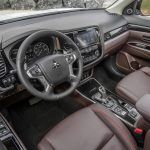 Mitsubishi Outlader 2017 Interior 01 150x150