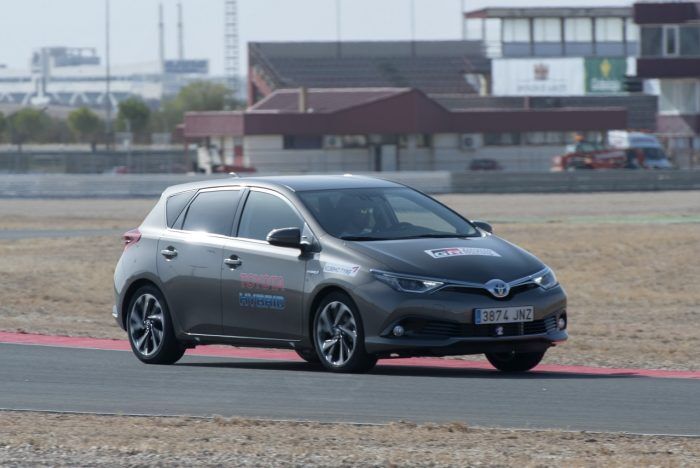Toyota Auris 2