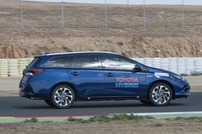 Toyota Auris ts 2