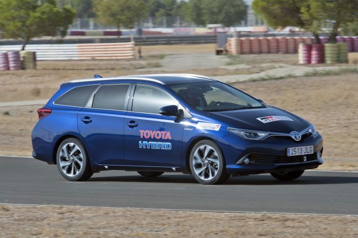 Toyota Auris ts