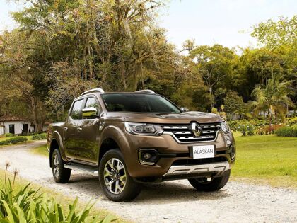 Renault Alaskan 2016