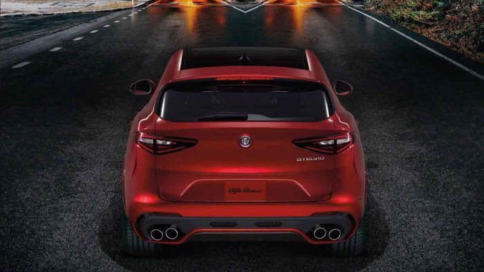 alfa-romeo-stelvio-quadrifoglio-verde-2017-8