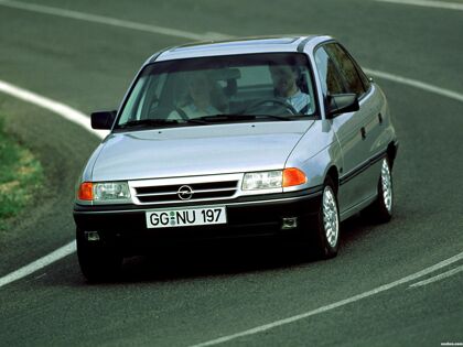 Opel Astra Sedan F 1991